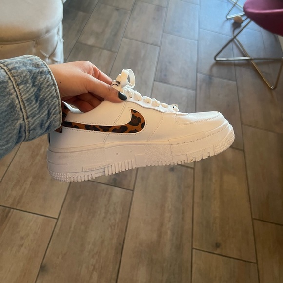 Nike Shoes - NIKE AIR FORCE ONE TIME USED ONLY!!